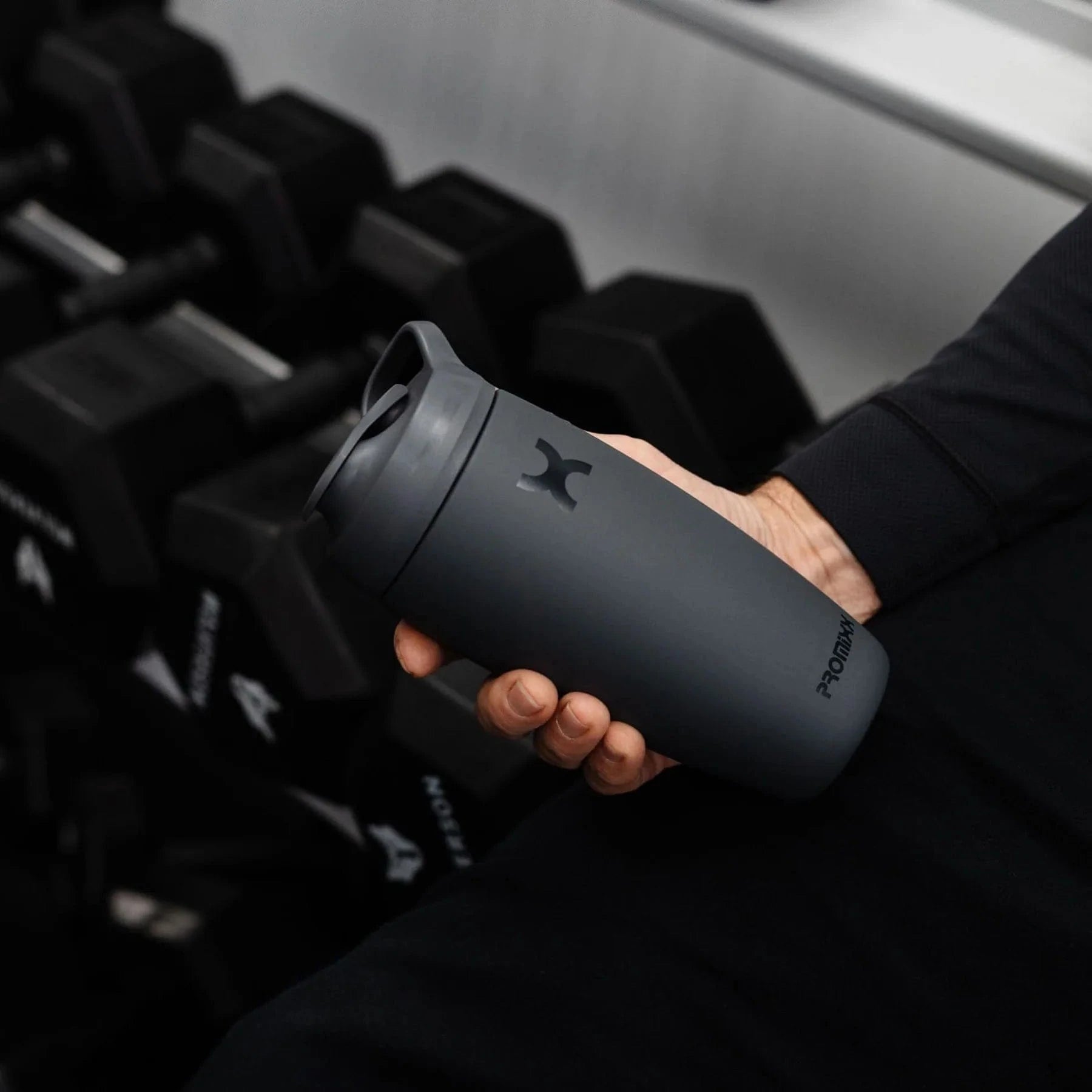 PROMiXX PURSUIT Insulated 550ml Stainless Steel Shaker